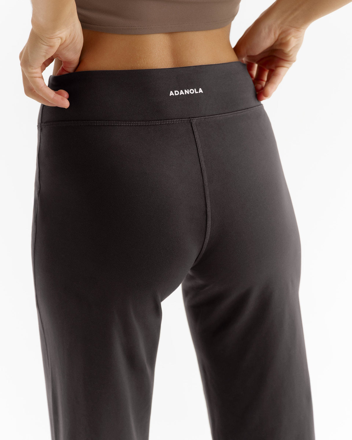Low Rise Yoga Pants - Coffee Bean