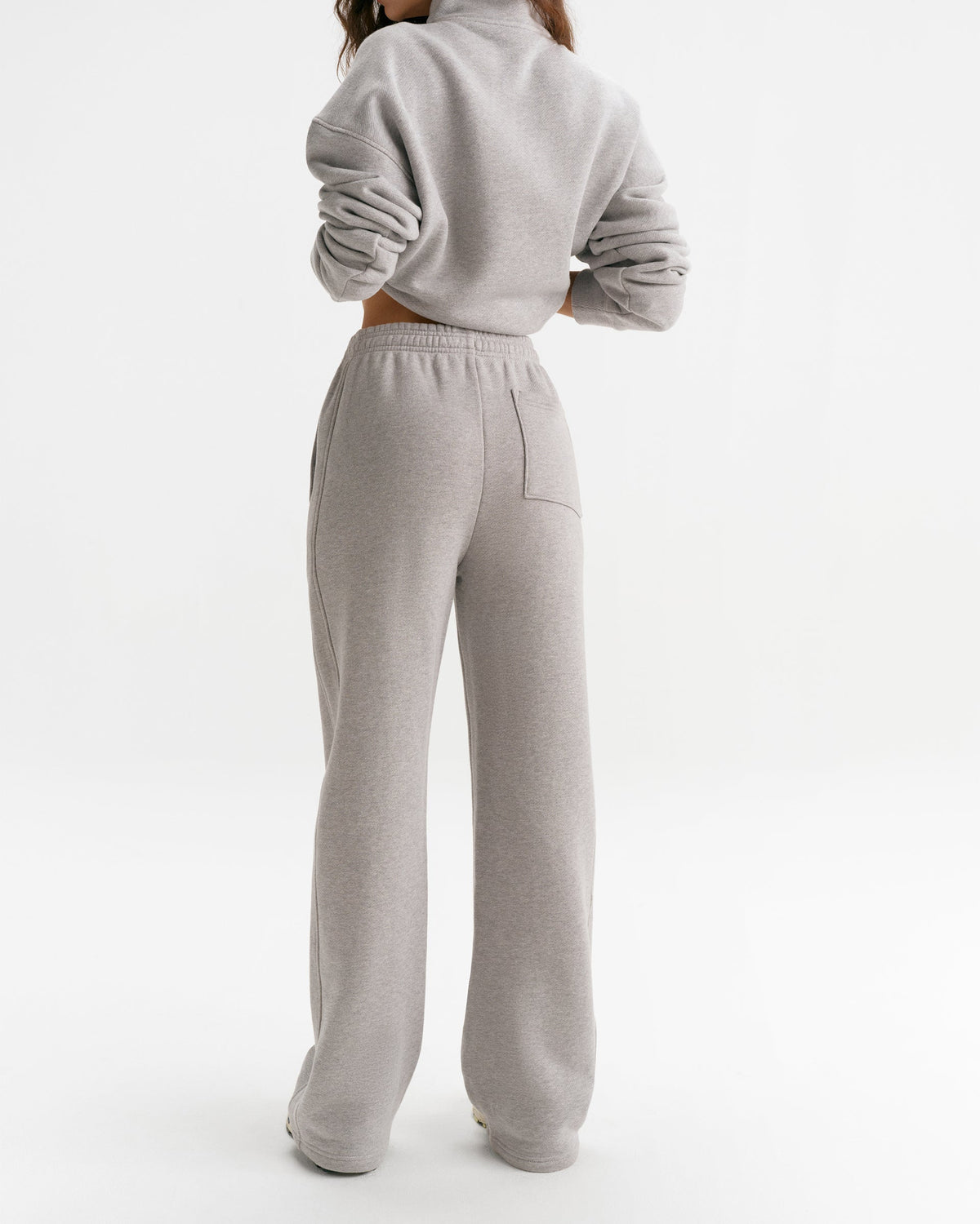 Classic Straight Leg Sweatpants - Heather Grey