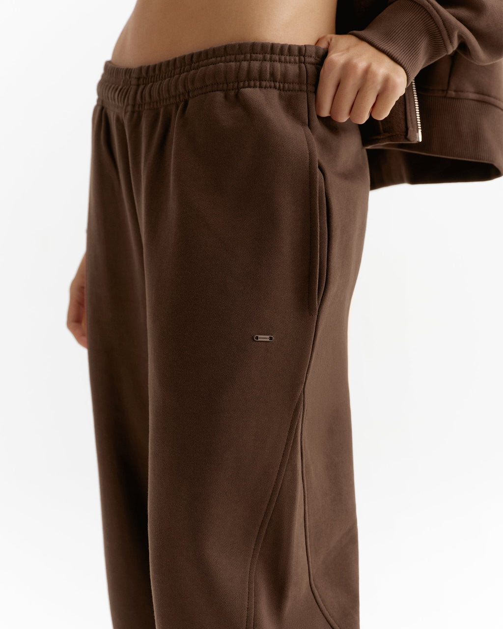 Barrel Leg Sweatpants - Chocolate Brown