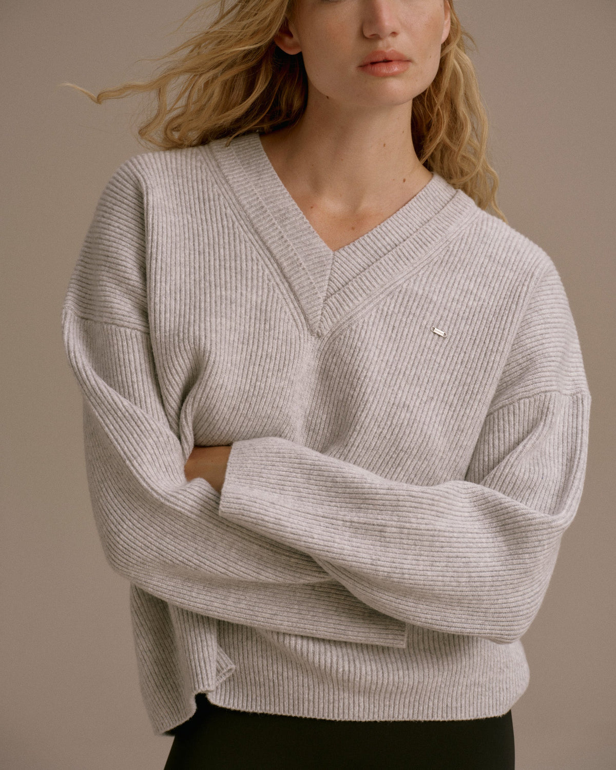 Knit V-Neck Sweatshirt - Light Grey Melange