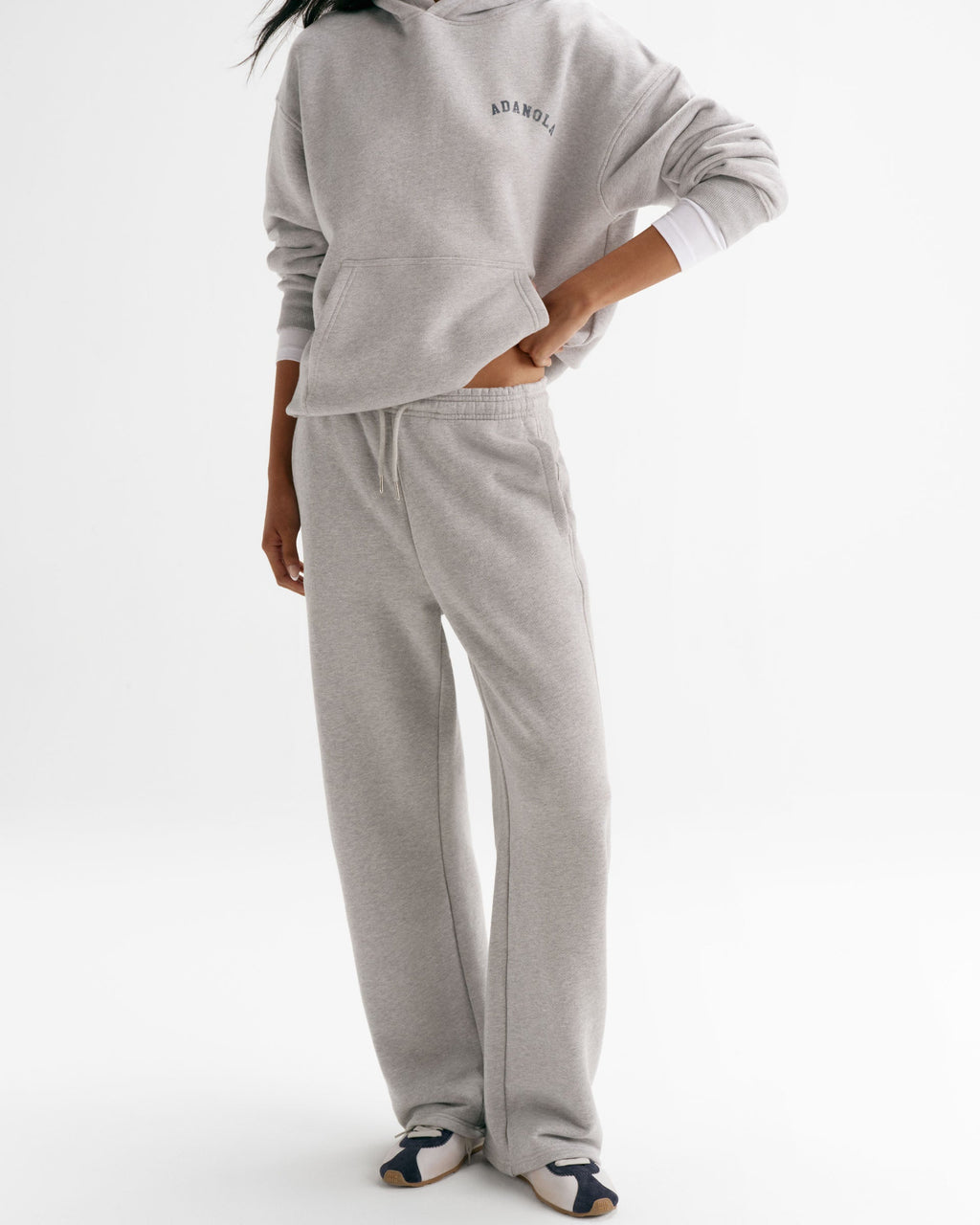 Classic Straight Leg Sweatpants - Heather Grey