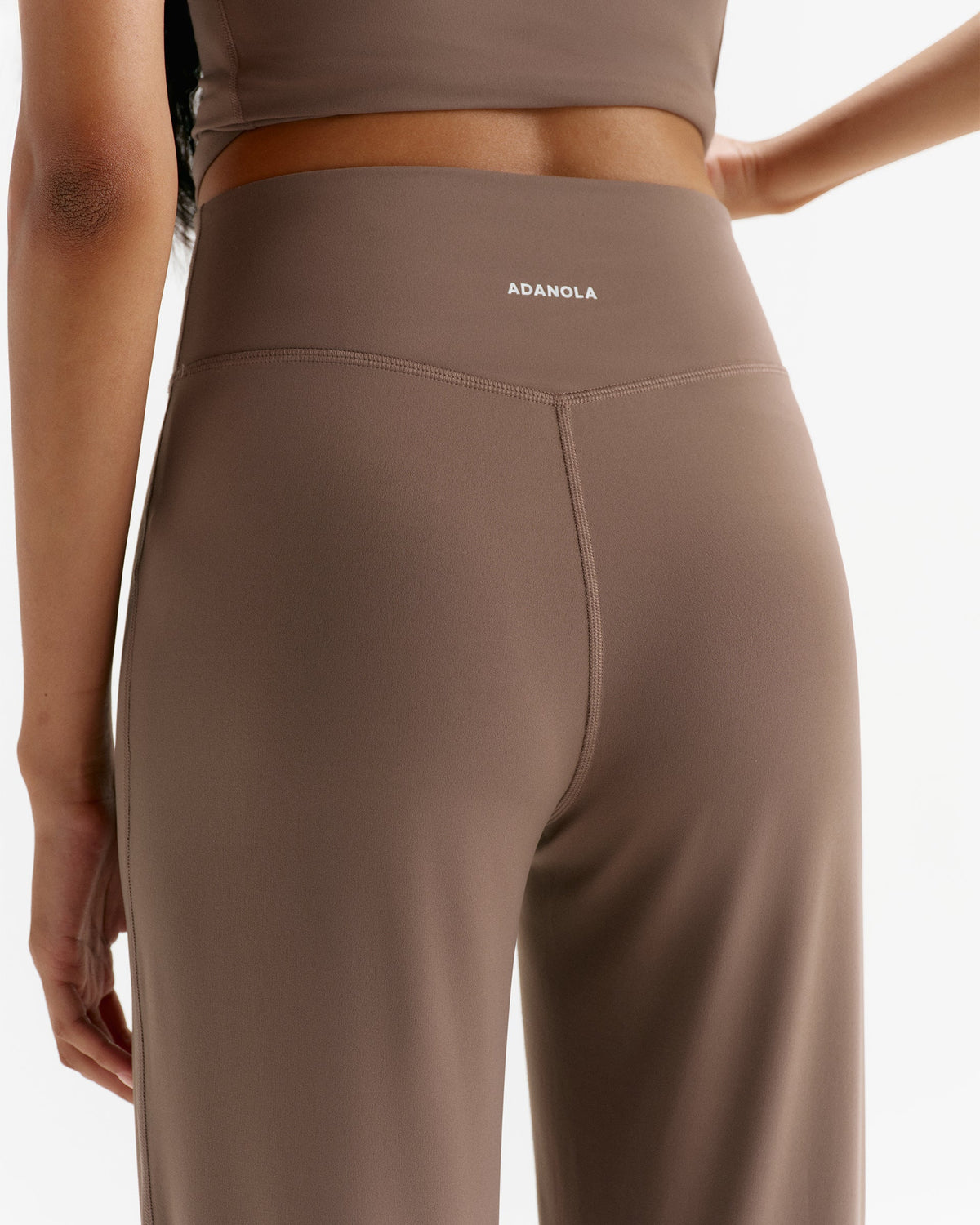 Straight Leg Yoga Pants - Walnut Brown