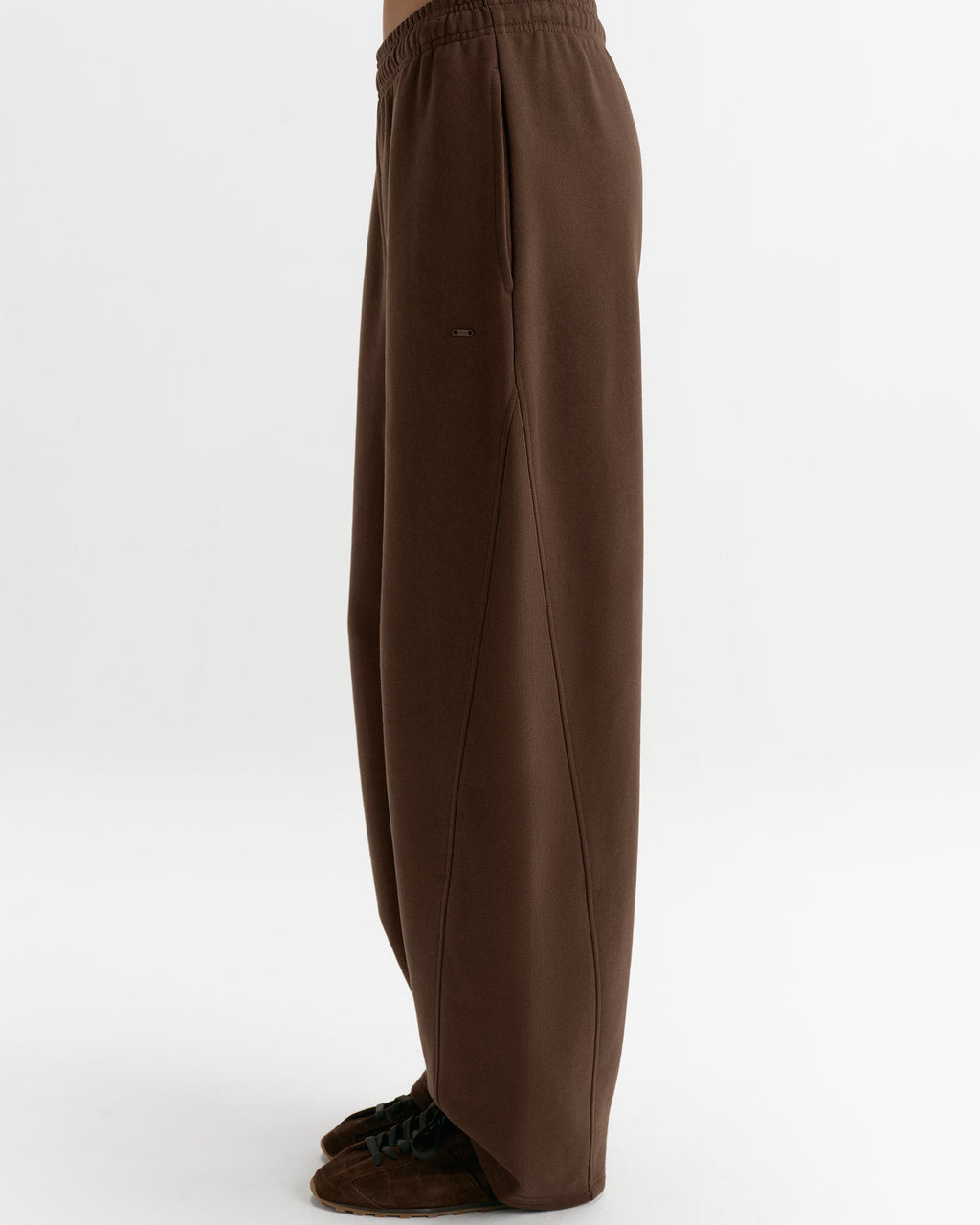 Barrel Leg Sweatpants - Chocolate Brown