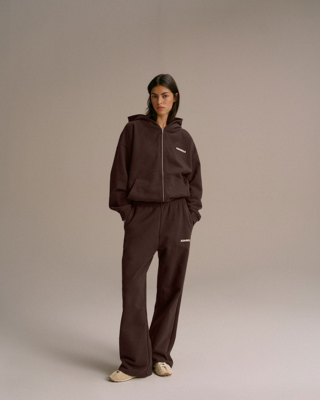 Straight Leg Sweatpants - Chocolate Brown