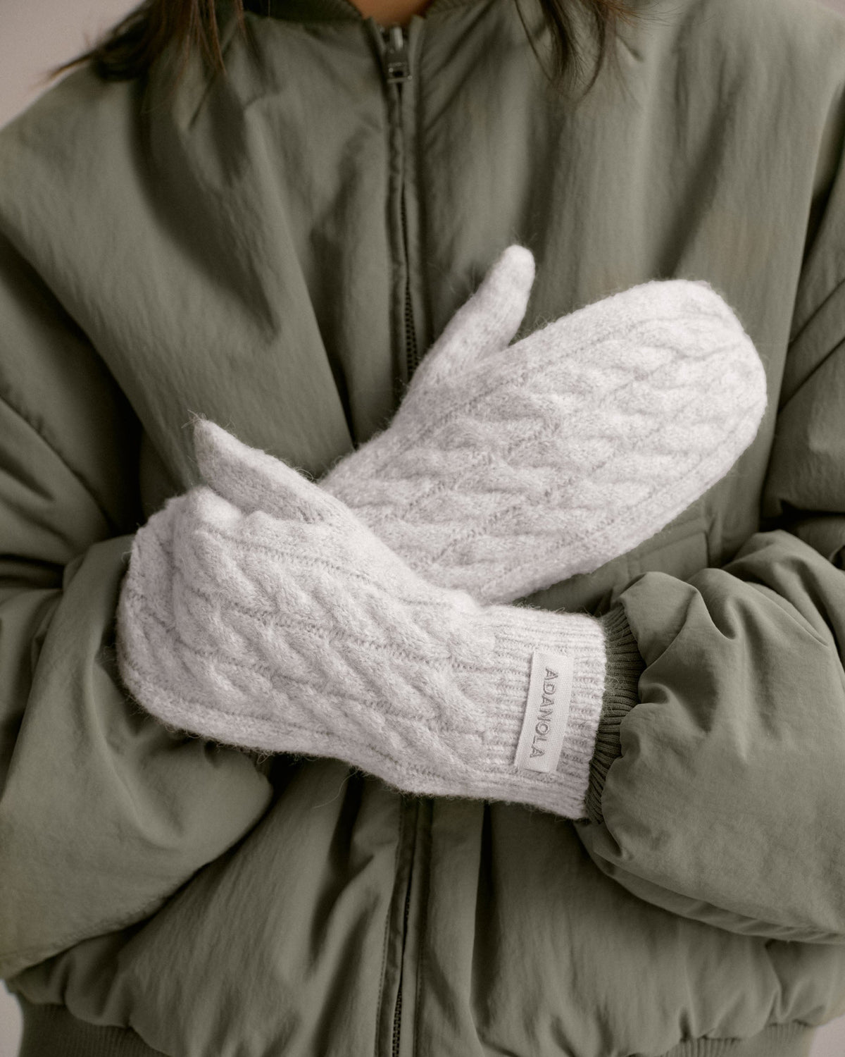 Cable Knit Mittens - Light Grey Melange