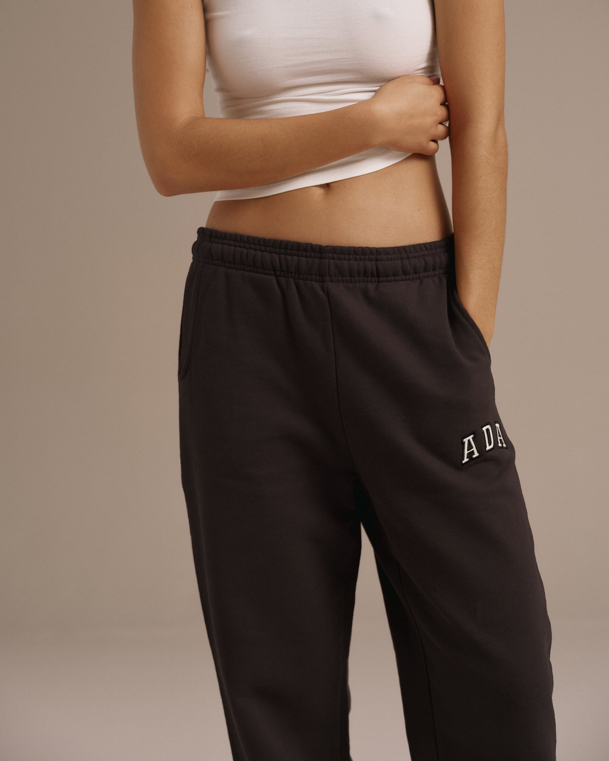 Cuffed Sweatpants - Coffee Bean