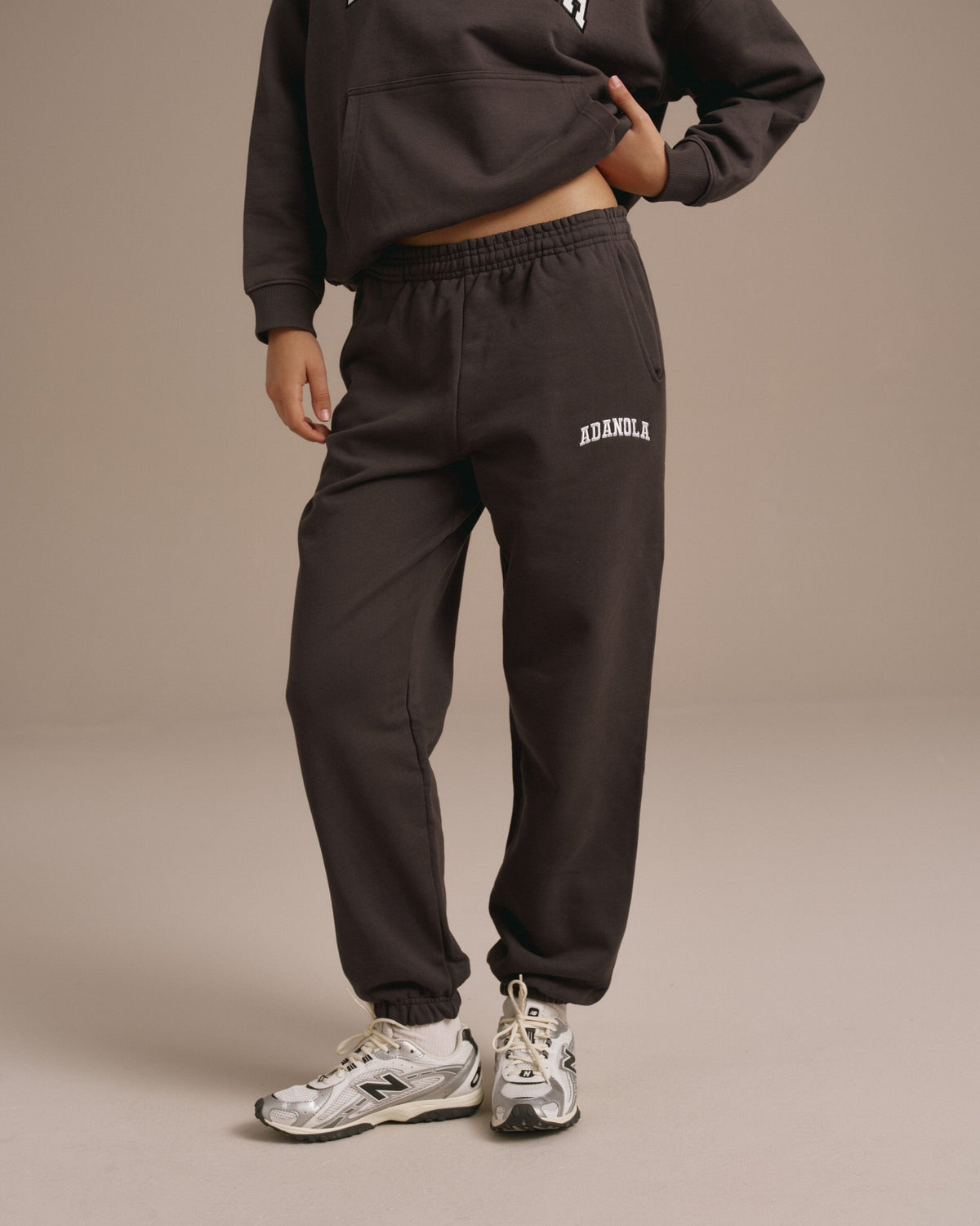Cuffed Sweatpants - Washed Coffee Bean
