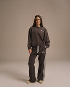 Loose Fit Straight Leg Sweatpants - Coffee Bean