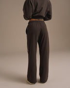 Loose Fit Straight Leg Sweatpants - Coffee Bean