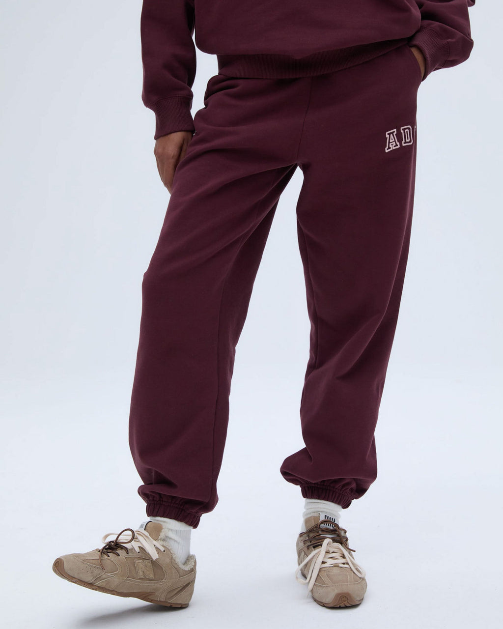 Cuffed Sweatpants - Burgundy